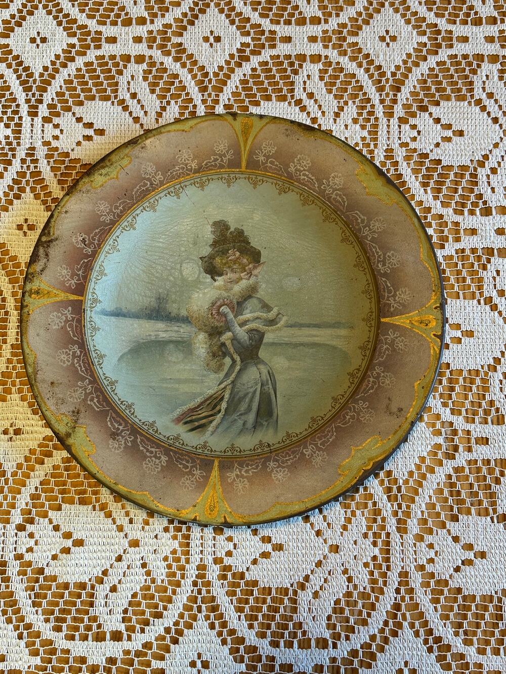 Vienna Art Plate Tin Lithograph Edwardian Gibson Girl Winter Muff Portrait